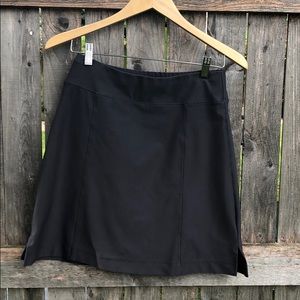Lucy sporty gray skirt